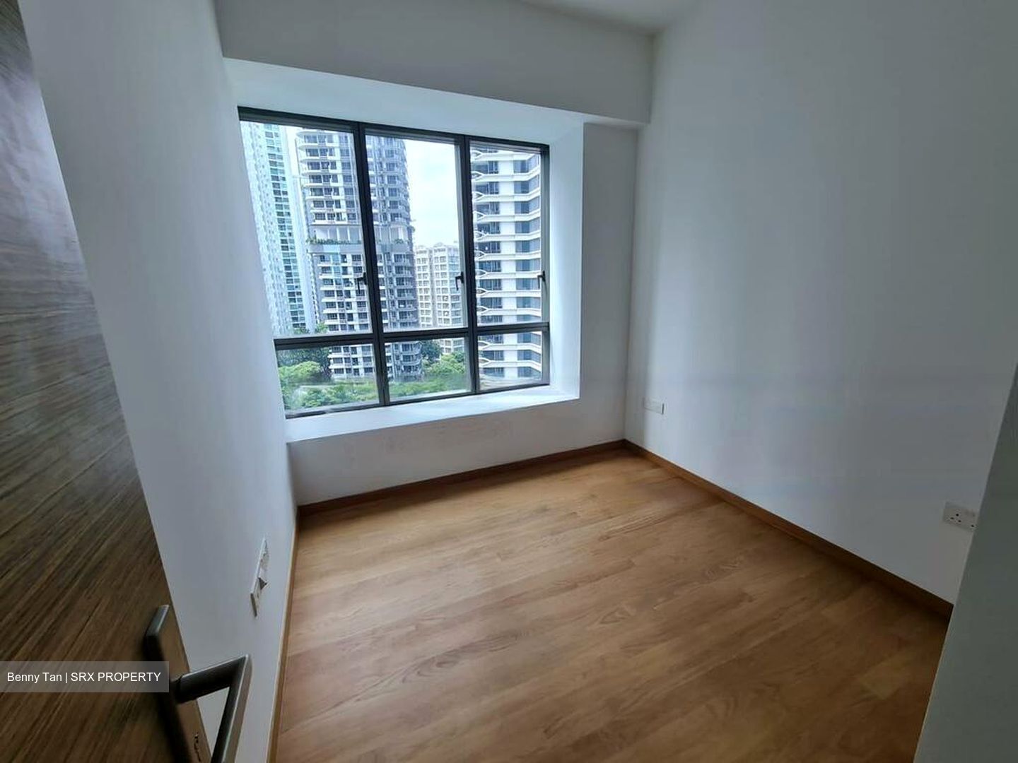 8 Saint Thomas (D9), Condominium #458661761